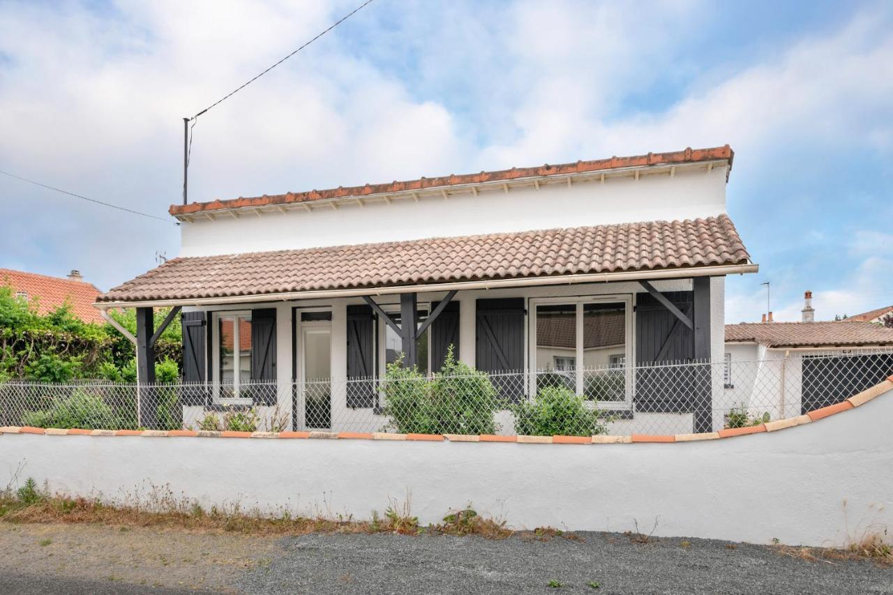 Maison Pour 6. Pornic 700M De La Plage Εξωτερικό φωτογραφία